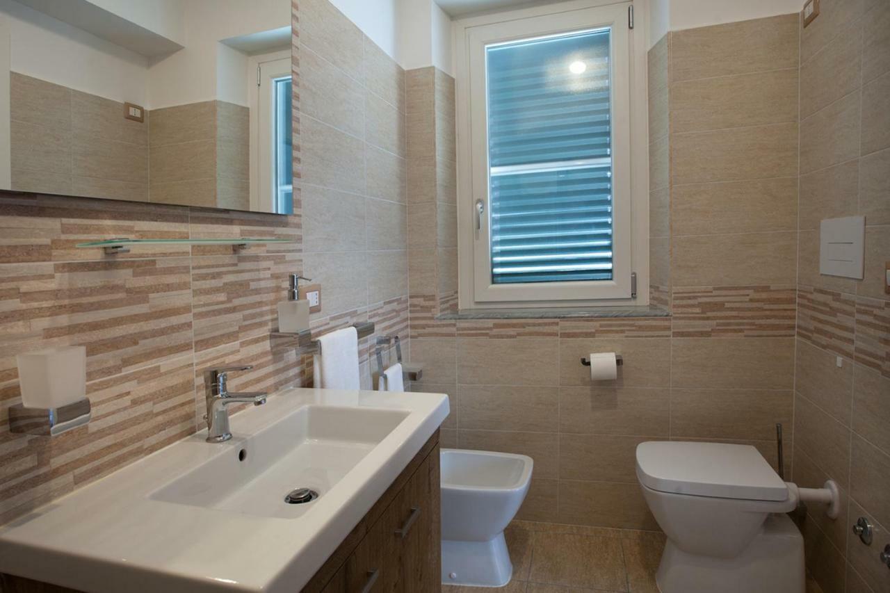 B&B A Due Passi Dal Mare Catona Di Reggio Calabria Exterior foto